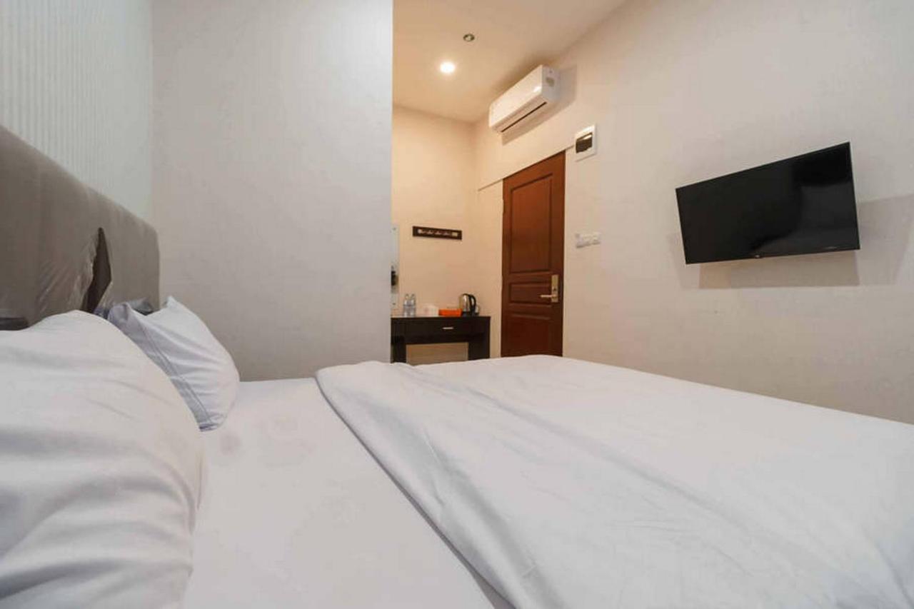 Reddoorz At Seindo Hotel Medan Sunggal Exterior foto